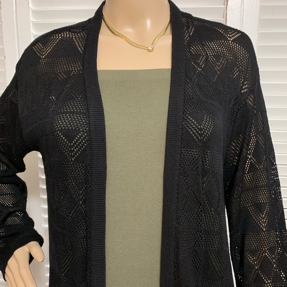 H&M Black Mid Length Sweater - Picture 3 of 4